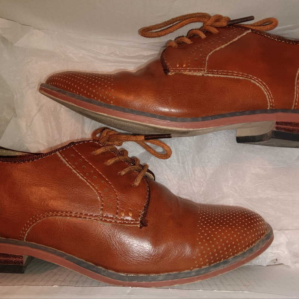 Steven Madden Boys dress shoes